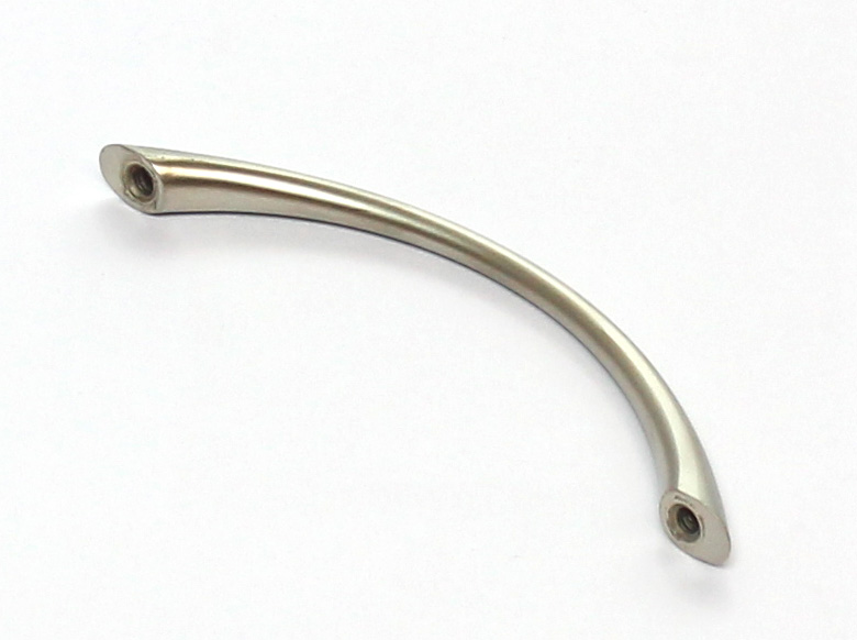 91117 úchytka rozteč 96mm sat.nikl (U020)