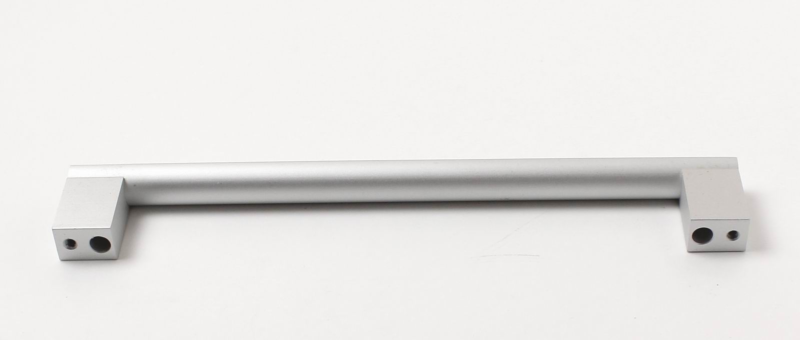 91410- úchytka 192mm hliník