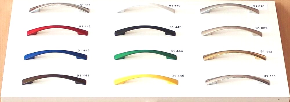 91441 úchytka U024 - rozteč 96mm hnědá