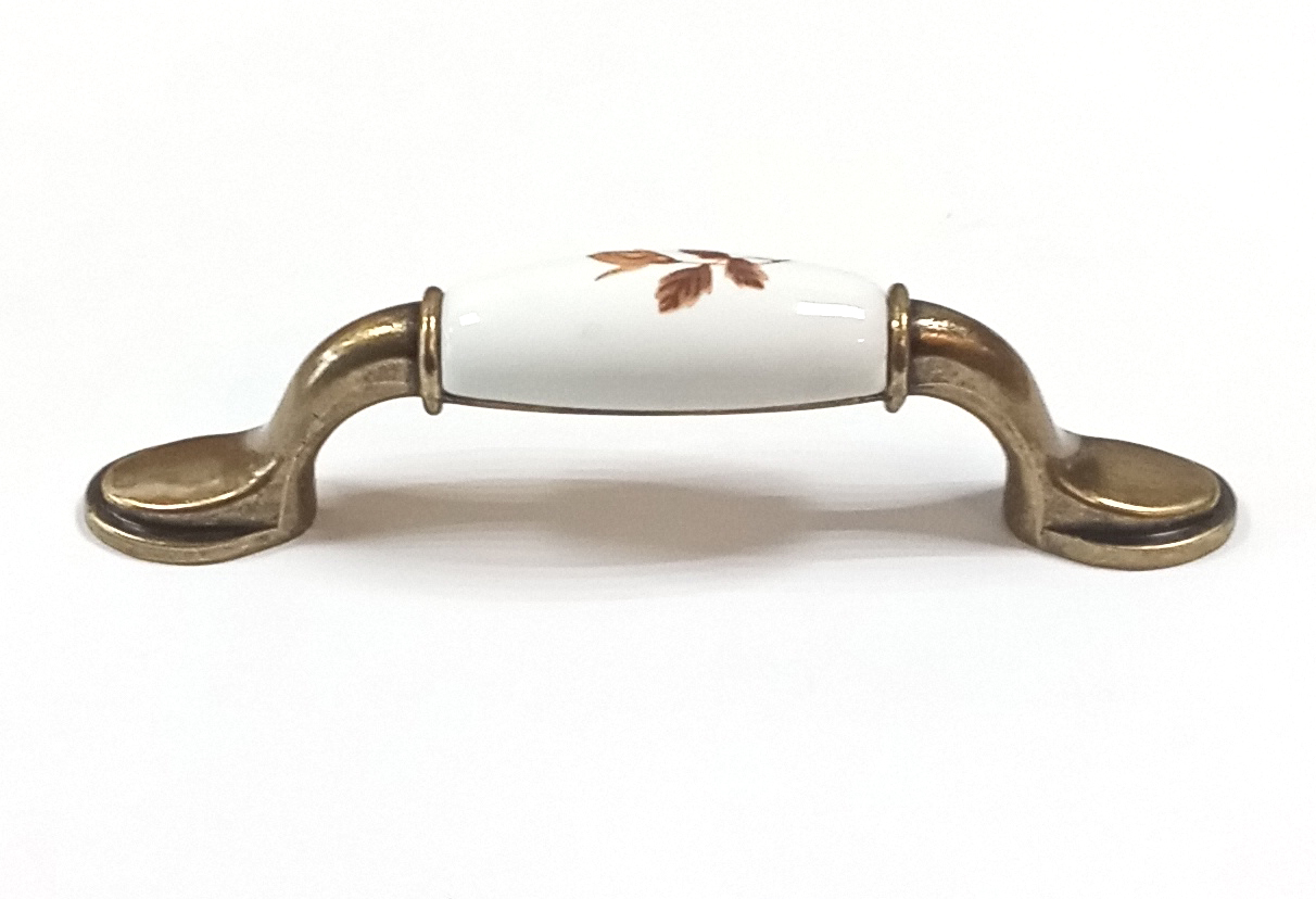 91916- Úchyt 96mm porcelán bílý-podzim