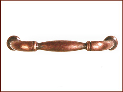 US2 Úchyt 94-96mm staroměď